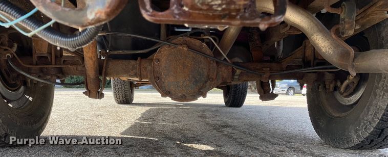 image for item OG9810 2002 Chevrolet Silverado 1500 pickup truck