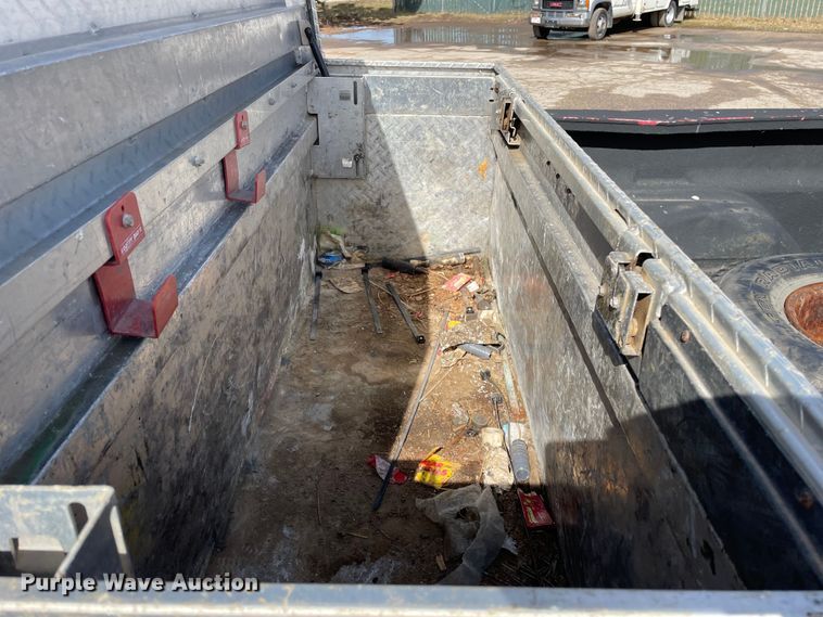 image for item OG9810 2002 Chevrolet Silverado 1500 pickup truck