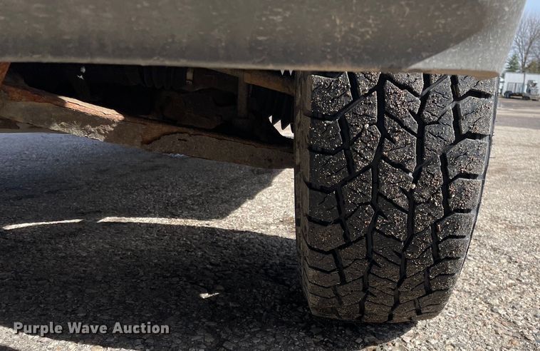 image for item OG9810 2002 Chevrolet Silverado 1500 pickup truck