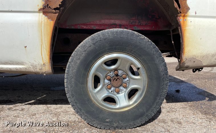 image for item OG9810 2002 Chevrolet Silverado 1500 pickup truck