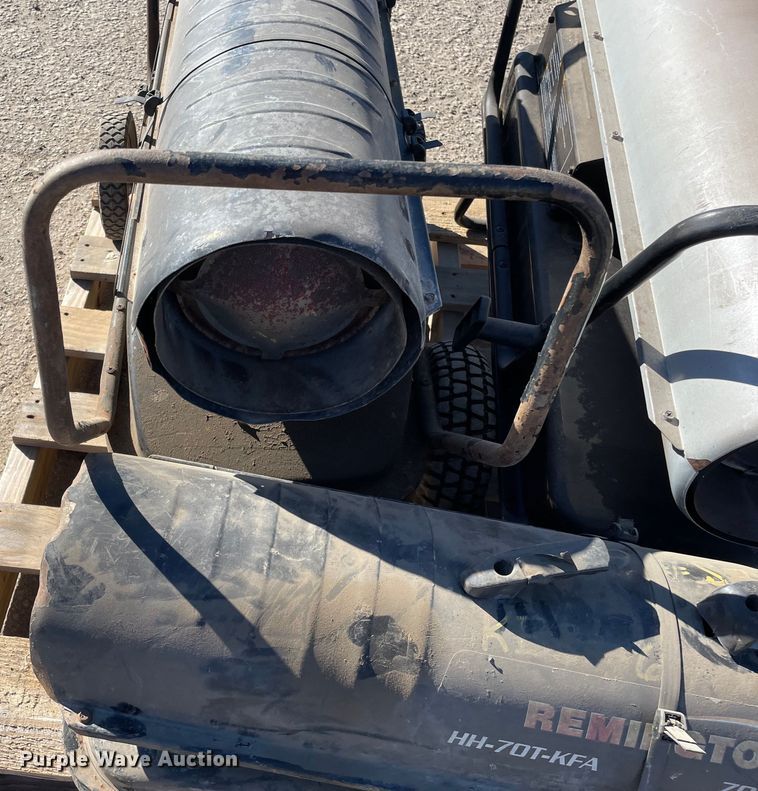 image for item OG9843 (3) torpedo heaters