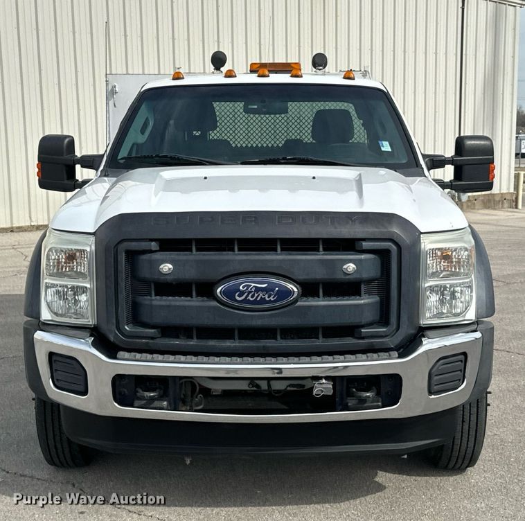 image for item OJ9581 2015 Ford F550 Super Duty SuperCab utility / service truck