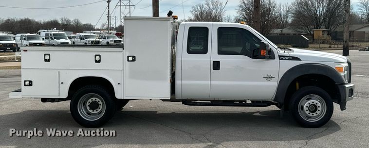 image for item OJ9581 2015 Ford F550 Super Duty SuperCab utility / service truck