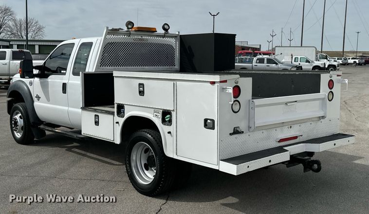 image for item OJ9581 2015 Ford F550 Super Duty SuperCab utility / service truck