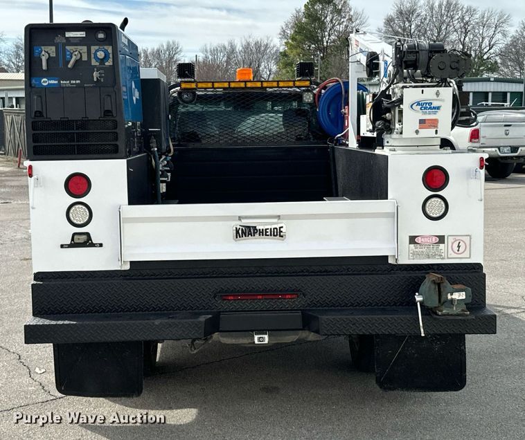 image for item OJ9582 2014 Dodge Ram 5500HD utility / service truck