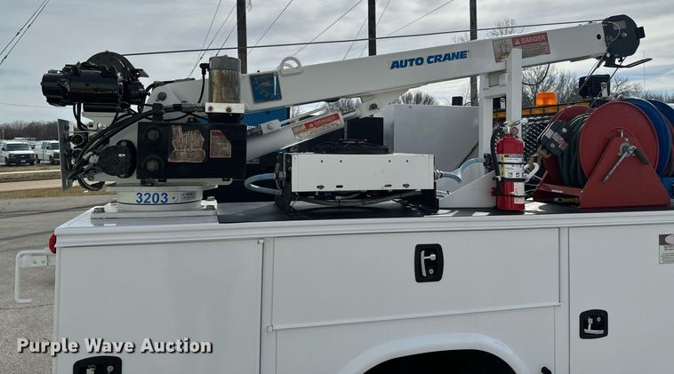 image for item OJ9582 2014 Dodge Ram 5500HD utility / service truck