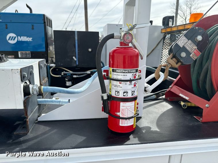 image for item OJ9582 2014 Dodge Ram 5500HD utility / service truck