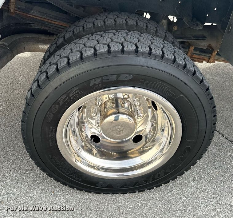 image for item OJ9582 2014 Dodge Ram 5500HD utility / service truck