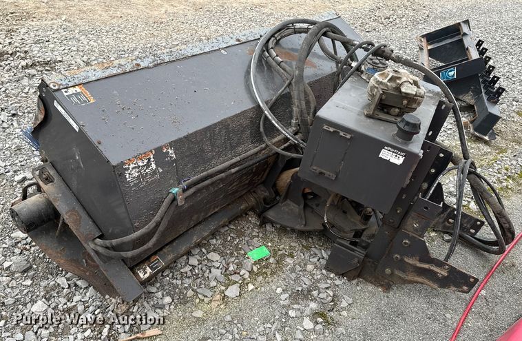 image for item OJ9602 Paladin Sweepster broom