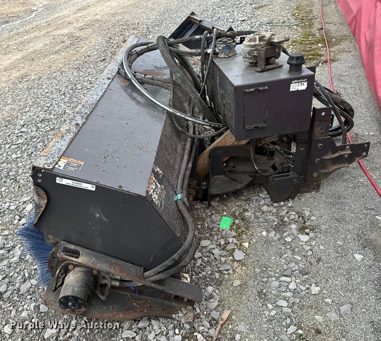 image for item OJ9602 Paladin Sweepster broom