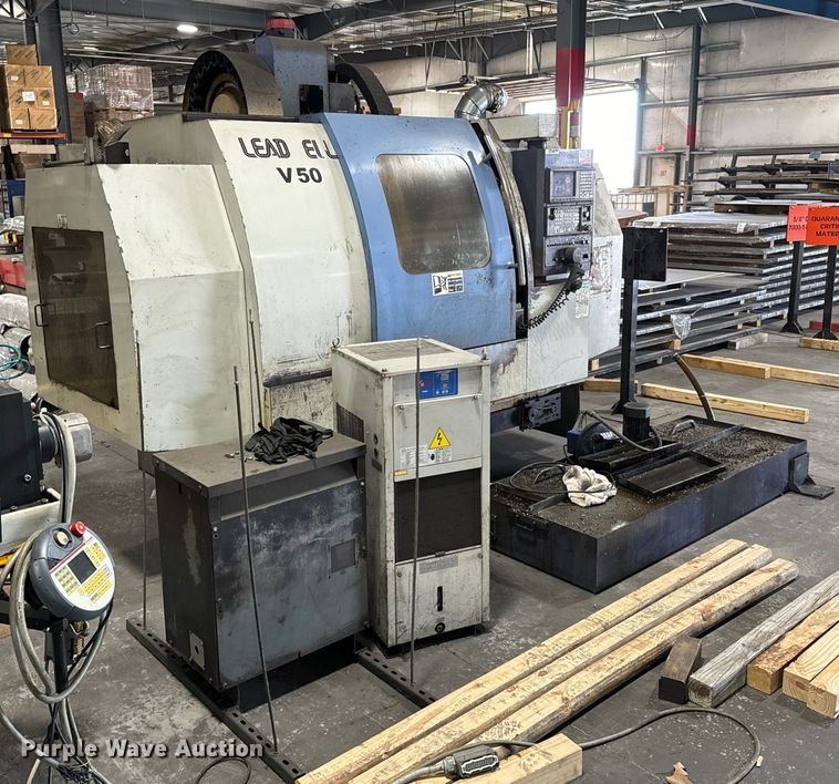 image for item OJ9617 2001 Leadwell V50 CNC lathe