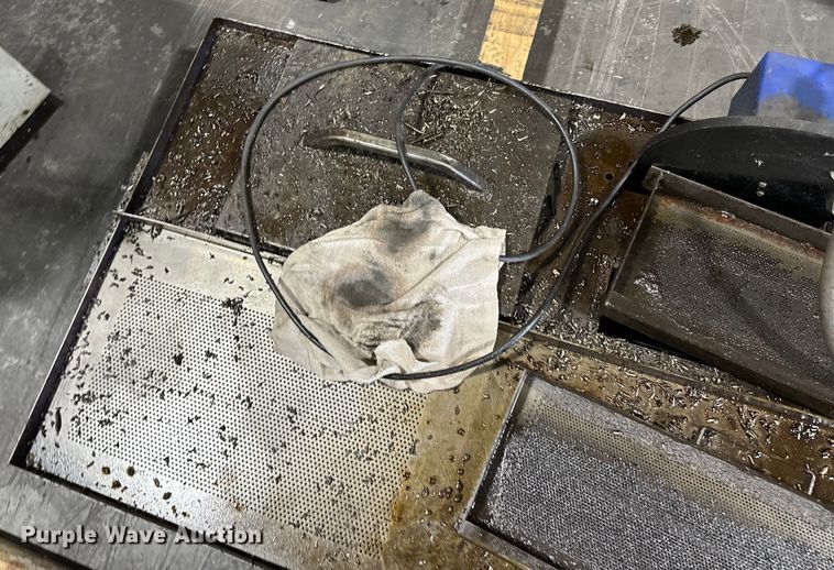 image for item OJ9617 2001 Leadwell V50 CNC lathe