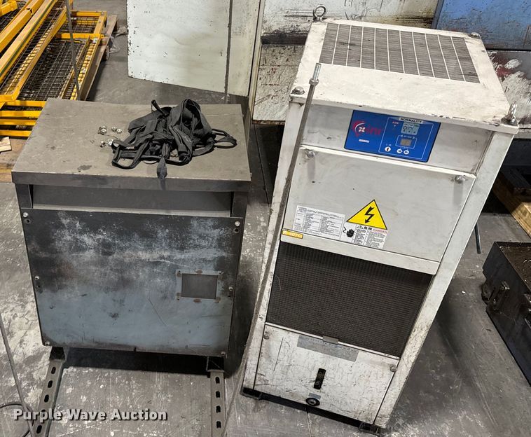 image for item OJ9617 2001 Leadwell V50 CNC lathe