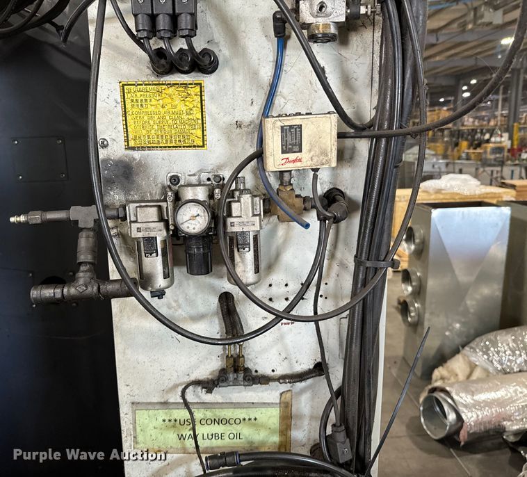 image for item OJ9617 2001 Leadwell V50 CNC lathe