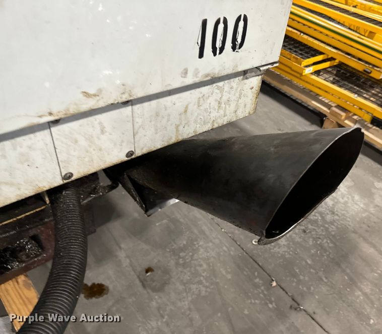 image for item OJ9617 2001 Leadwell V50 CNC lathe