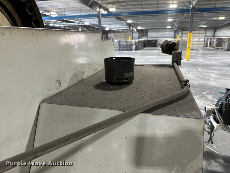 image for item OJ9617 2001 Leadwell V50 CNC lathe