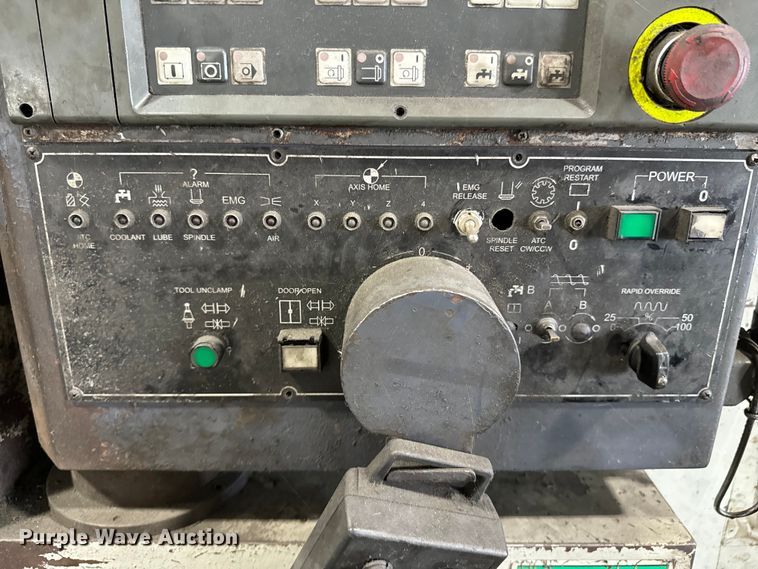 image for item OJ9617 2001 Leadwell V50 CNC lathe