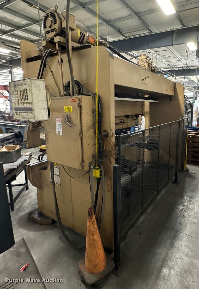 image for item OJ9619 Standard AB200-12 press brake