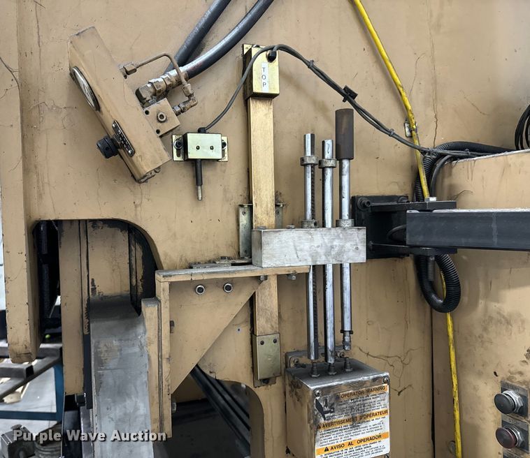 image for item OJ9619 Standard AB200-12 press brake