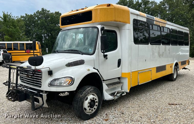 image for item OK9786 2012 Freightliner S2C shuttle bus