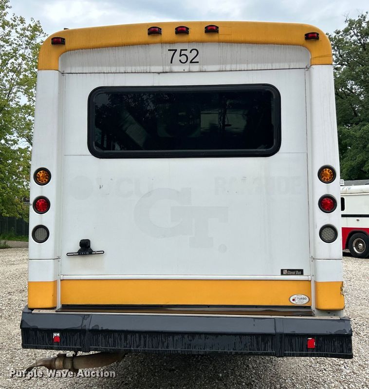 image for item OK9786 2012 Freightliner S2C shuttle bus