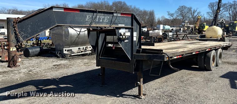 image for item OM9828 2005 Elite equipment trailer