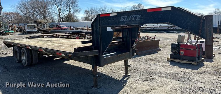 image for item OM9828 2005 Elite equipment trailer