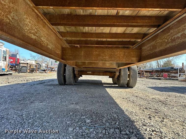 image for item OM9828 2005 Elite equipment trailer