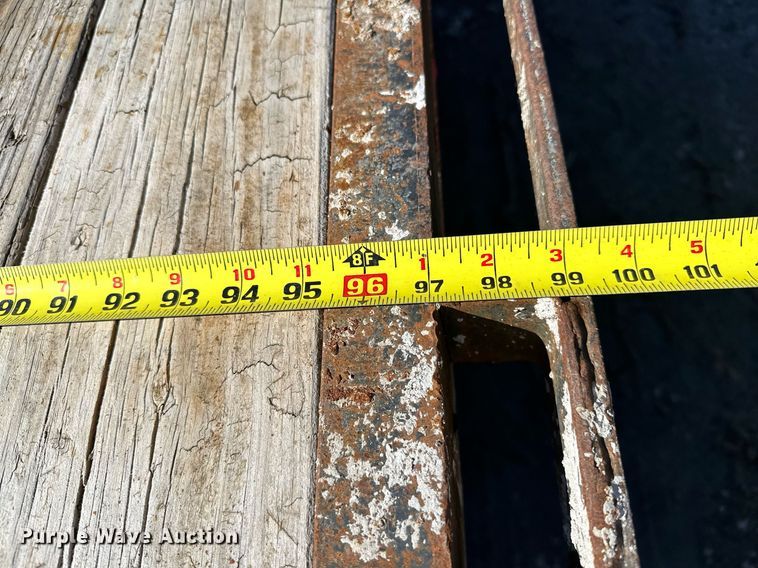 image for item OM9828 2005 Elite equipment trailer