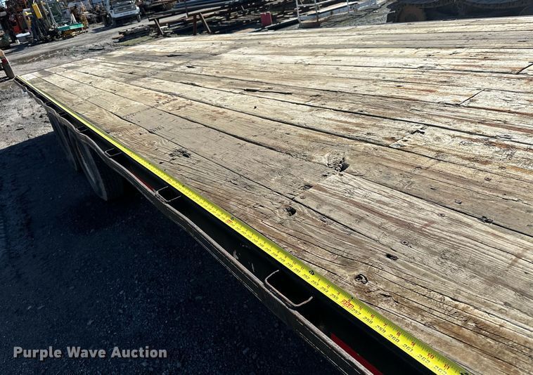 image for item OM9828 2005 Elite equipment trailer