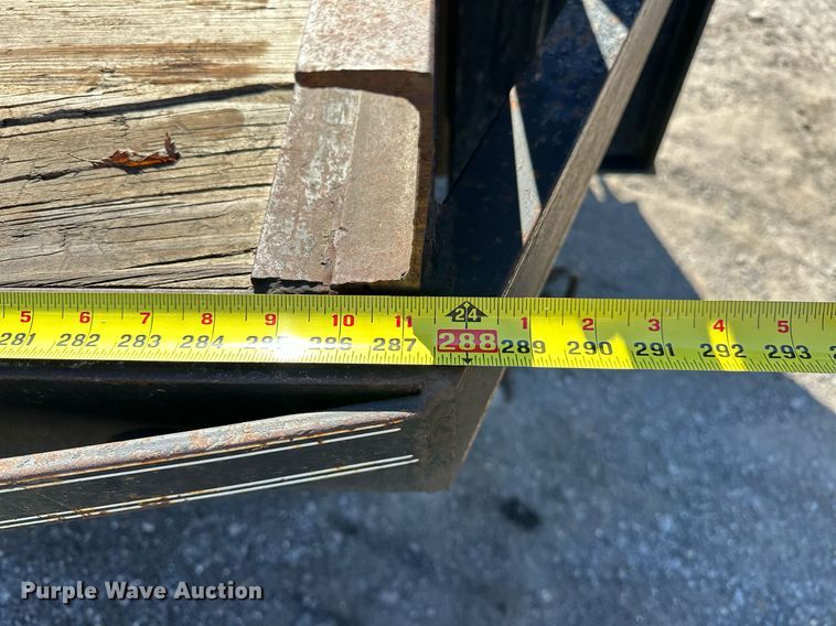 image for item OM9828 2005 Elite equipment trailer