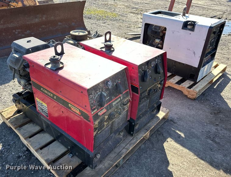 image for item OM9829 (3) welder/generators