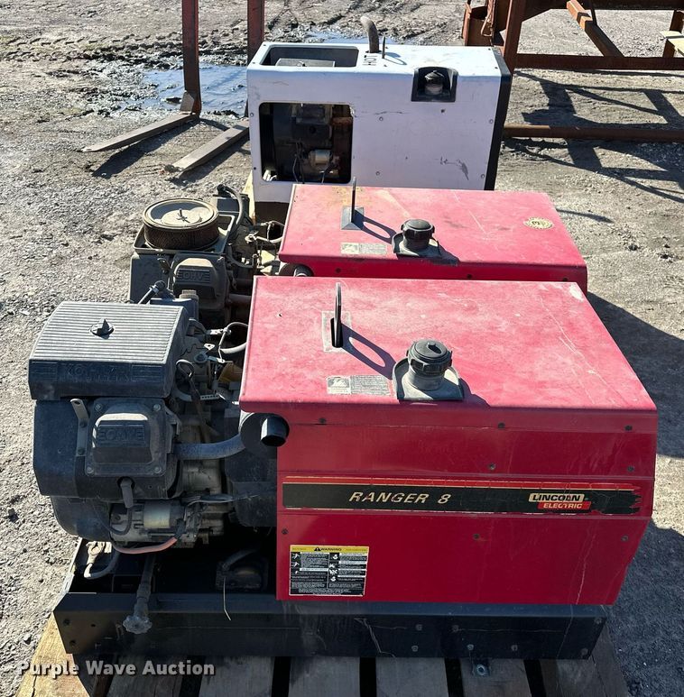 image for item OM9829 (3) welder/generators