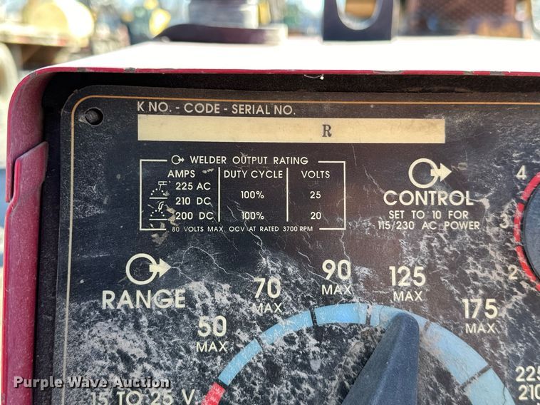 image for item OM9829 (3) welder/generators