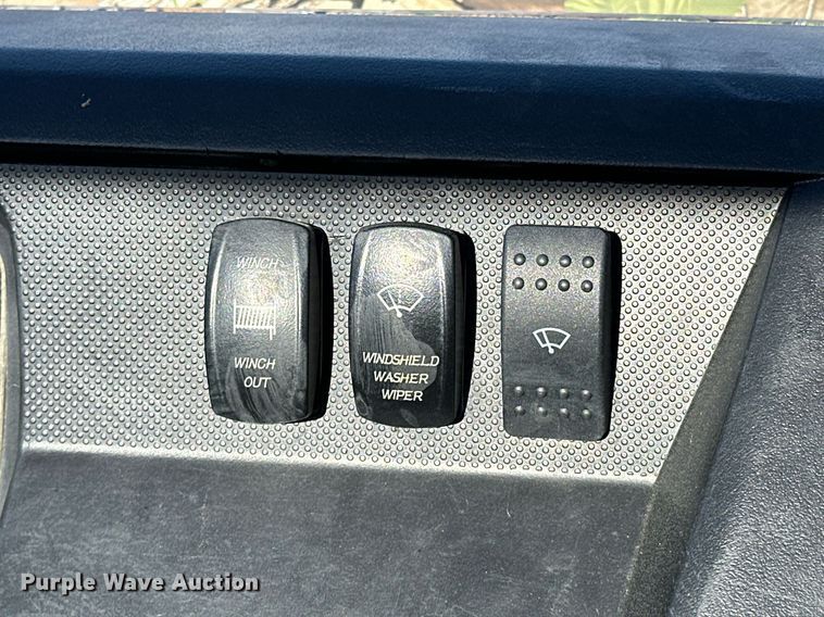 image for item OM9863 2020 Kawsaki Mule Pro-FXT utility vehicle