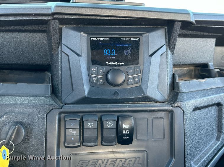 image for item OM9864 2021 Polaris General XP 1000  utility vehicle