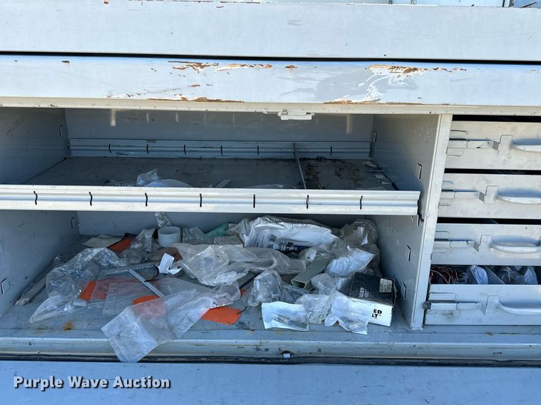 image for item OM9873 2008 Ford  F450 Super Duty XL bucket truck