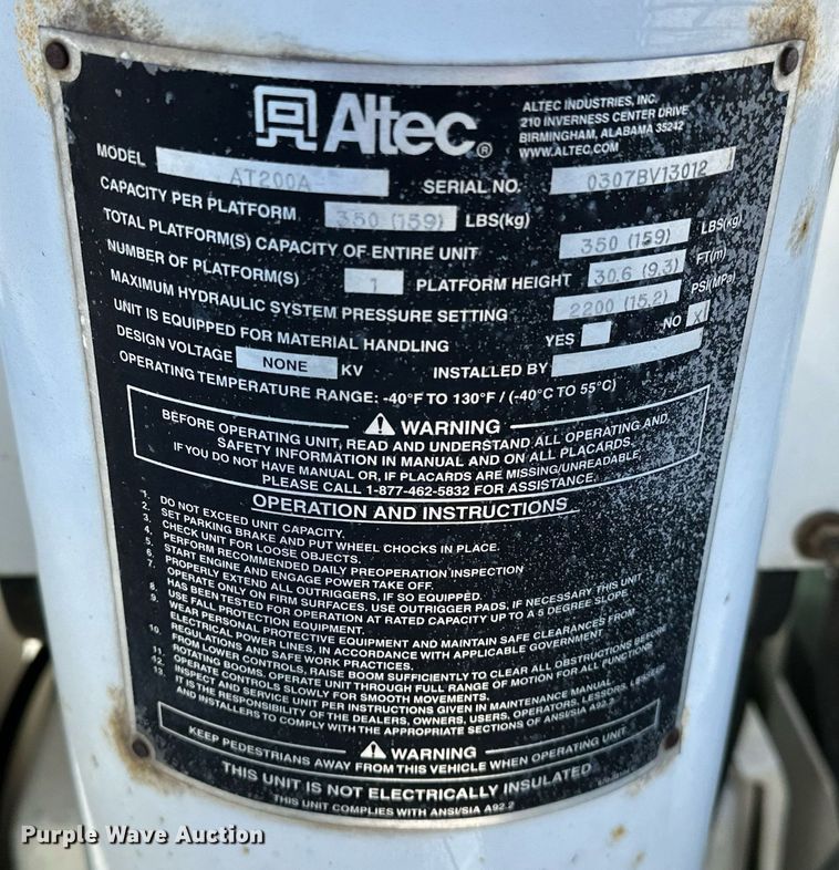 image for item OM9873 2008 Ford  F450 Super Duty XL bucket truck