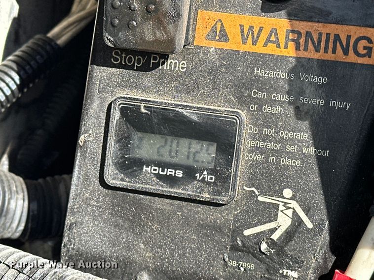 image for item OM9873 2008 Ford  F450 Super Duty XL bucket truck