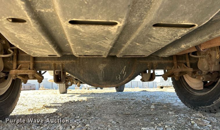 image for item OM9873 2008 Ford  F450 Super Duty XL bucket truck