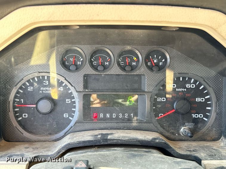 image for item OM9873 2008 Ford  F450 Super Duty XL bucket truck