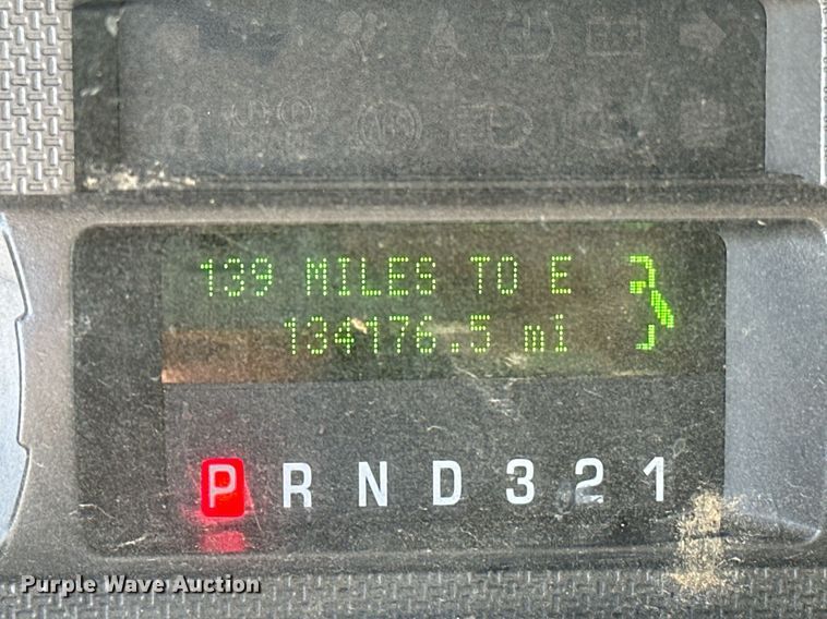 image for item OM9873 2008 Ford  F450 Super Duty XL bucket truck