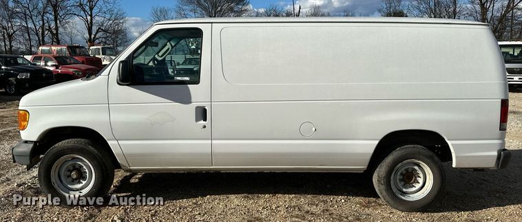 image for item OM9875 2007 Ford  E150 van