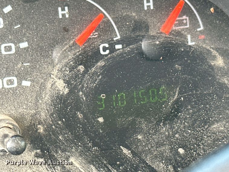 image for item OM9875 2007 Ford  E150 van