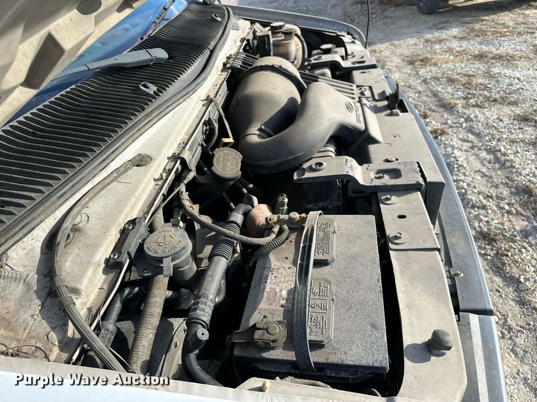 image for item OM9875 2007 Ford  E150 van