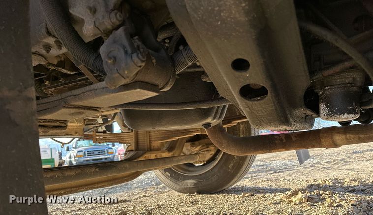 image for item OM9877 2010 Nissan  2600LP UD rollback truck