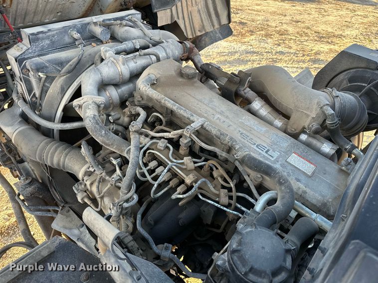 image for item OM9877 2010 Nissan  2600LP UD rollback truck