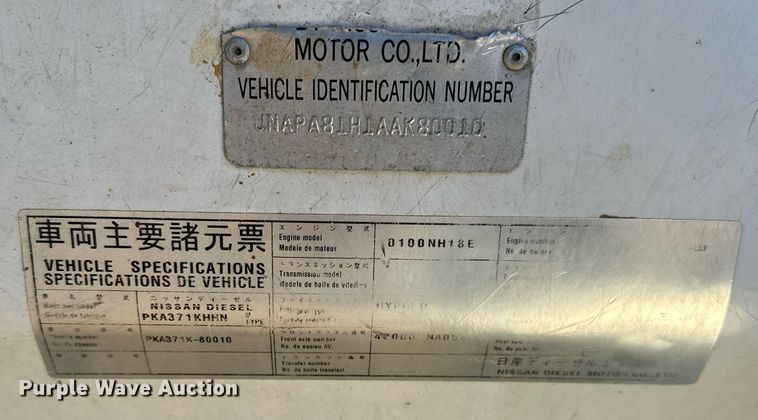 image for item OM9877 2010 Nissan  2600LP UD rollback truck