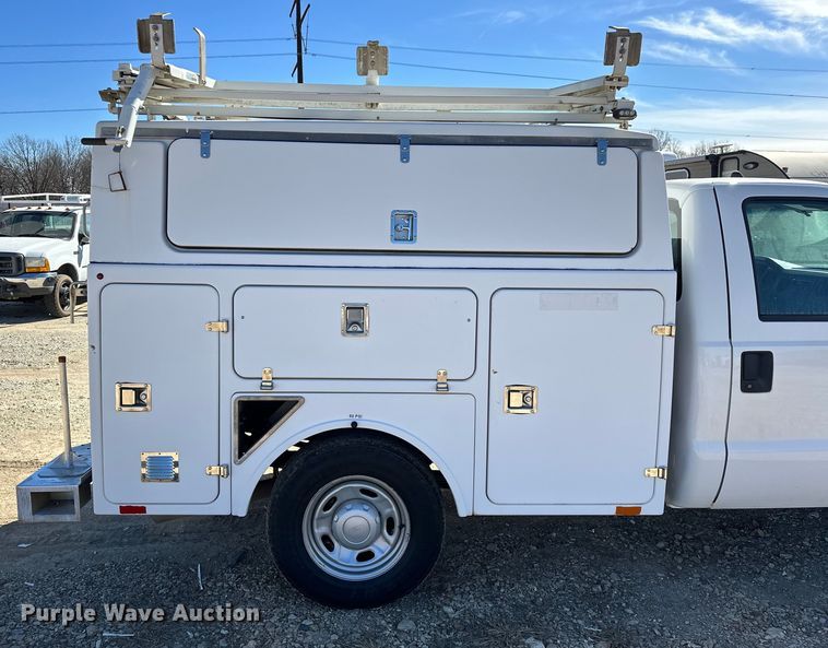 image for item OM9880 2013 Ford F350 Super Duty XL utility bed pickup truck