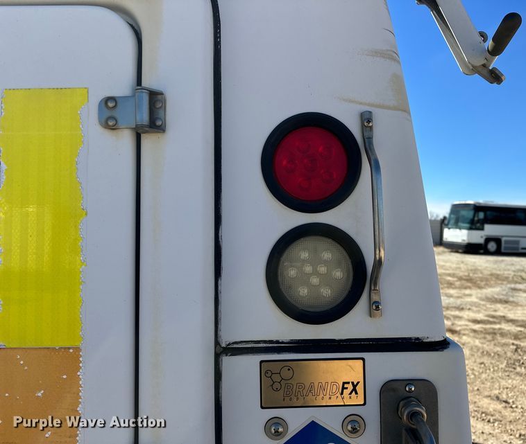 image for item OM9880 2013 Ford F350 Super Duty XL utility bed pickup truck